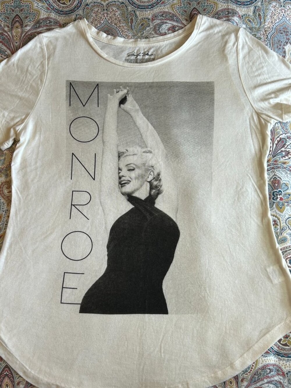 Marilyn Monroe Extra Long Tee Shirt  - Large to XL - see description